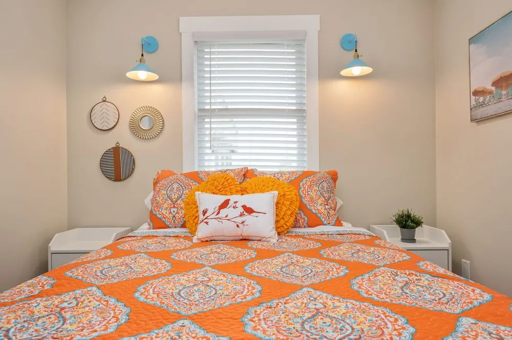 Slide of True Light Electric