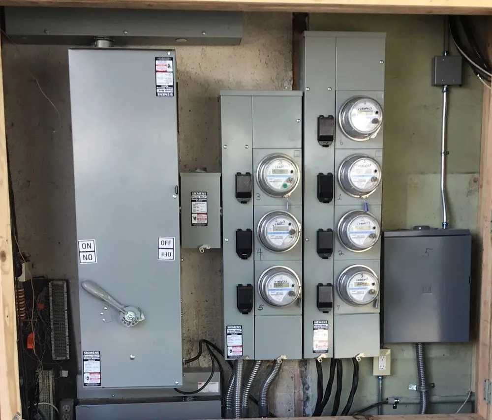 Slide of True North Electric