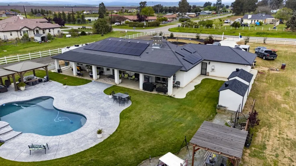 Certified emergency electrical service experts serving ,  - True Solar & Electric