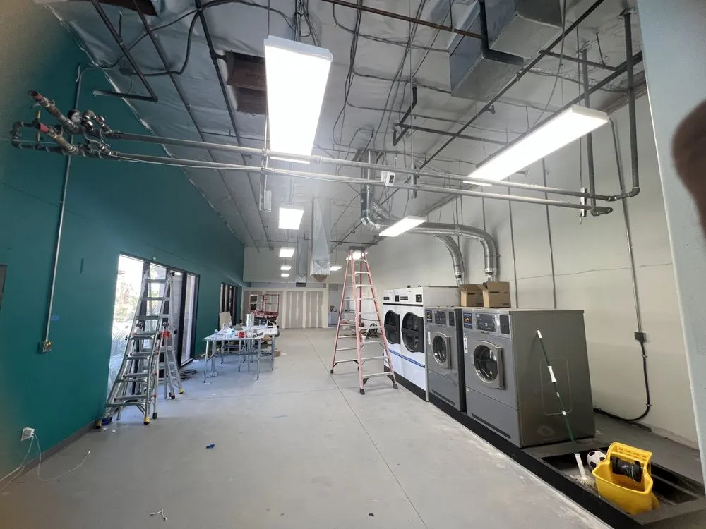 Slide of TruLuxe Electric