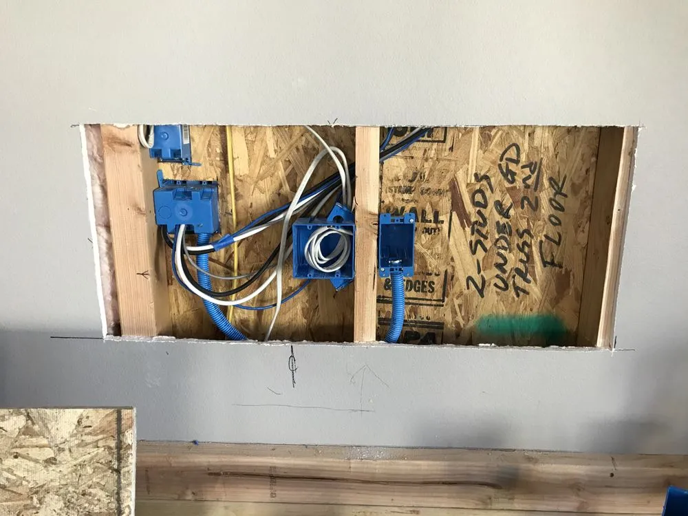 Slide of TruLuxe Electric