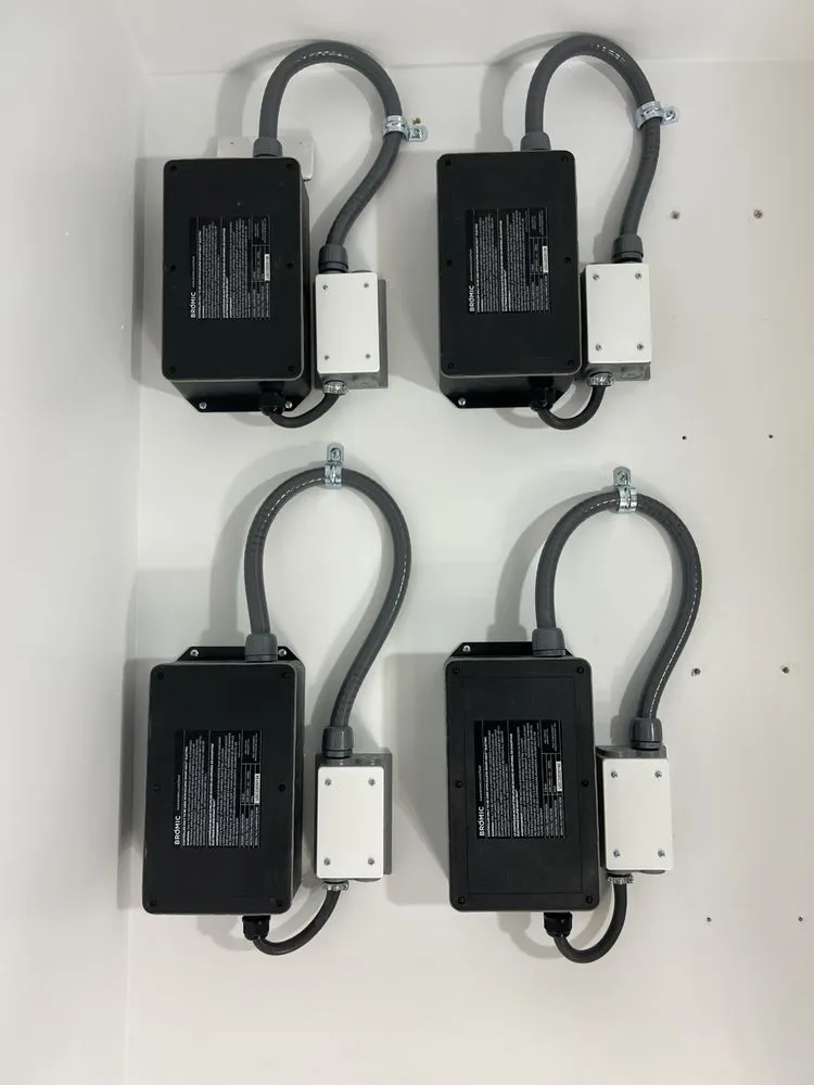 Slide of TruLuxe Electric