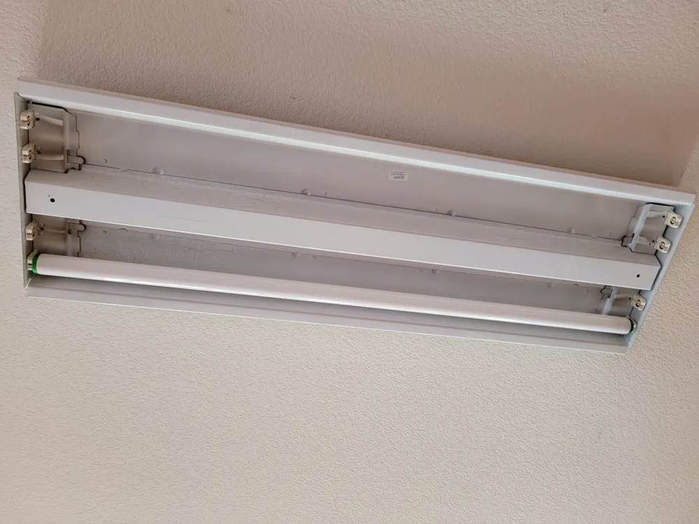 Slide of Trustable Electric Services