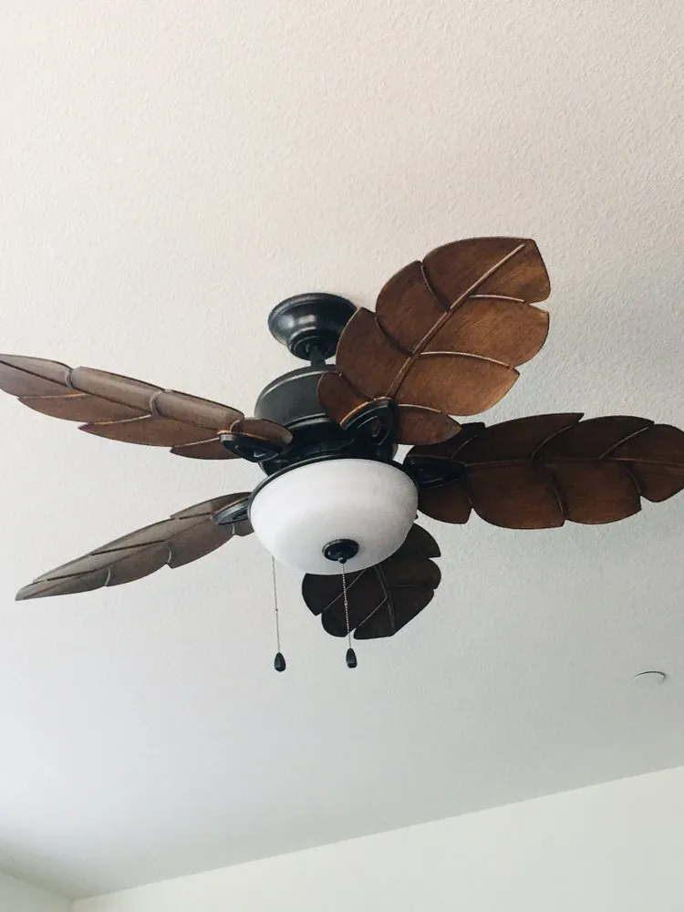 Slide of Trustable Electric Services