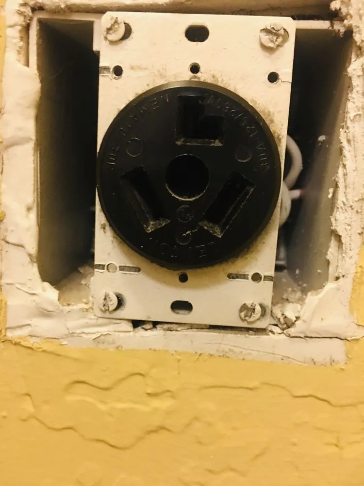 Slide of Trustable Electric Services