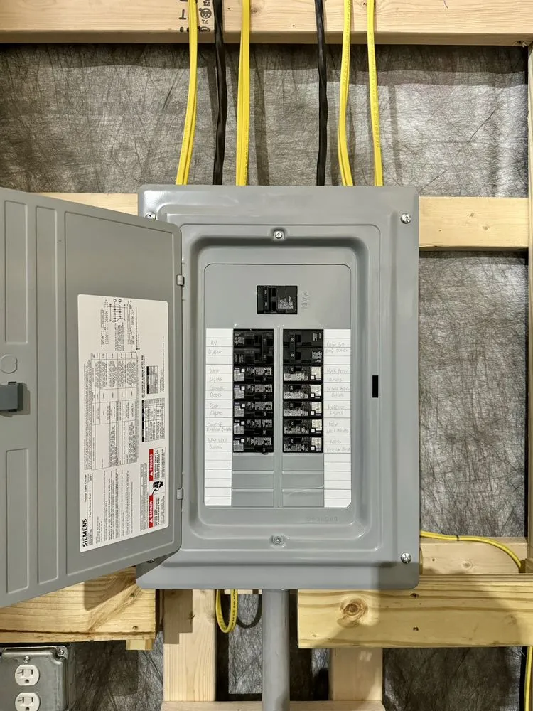 Affordable outlet and switch repair experts serving Roseland, IN - TruVolt Electrirc