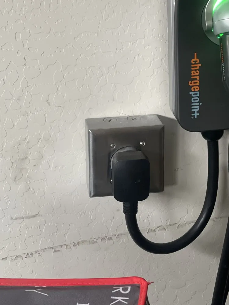 Slide of Trystens Labor Services