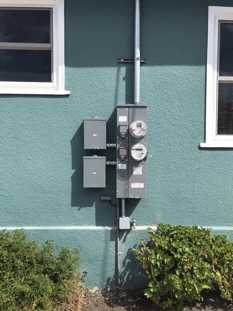 Trusted circuit breaker repair in Carmel Valley, CA by Tschudin Electric