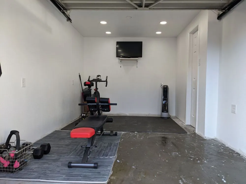 Slide of T&T Electrical