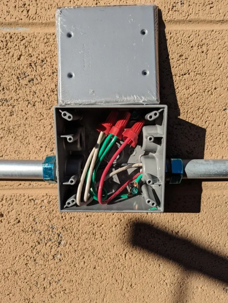 Slide of T&T Electrical