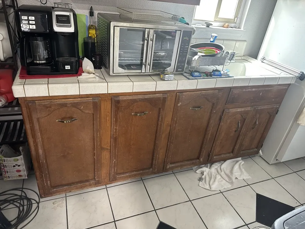 Slide of Tuff Workers