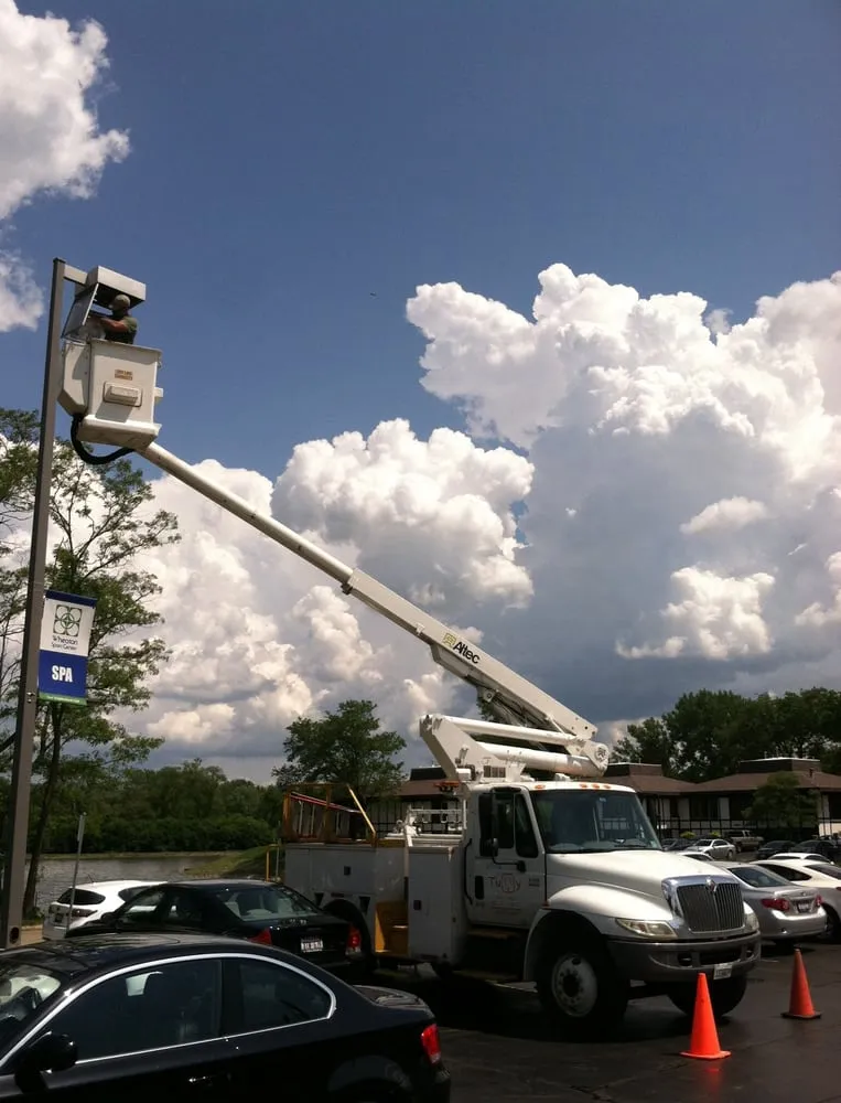 Slide of Tully Electric