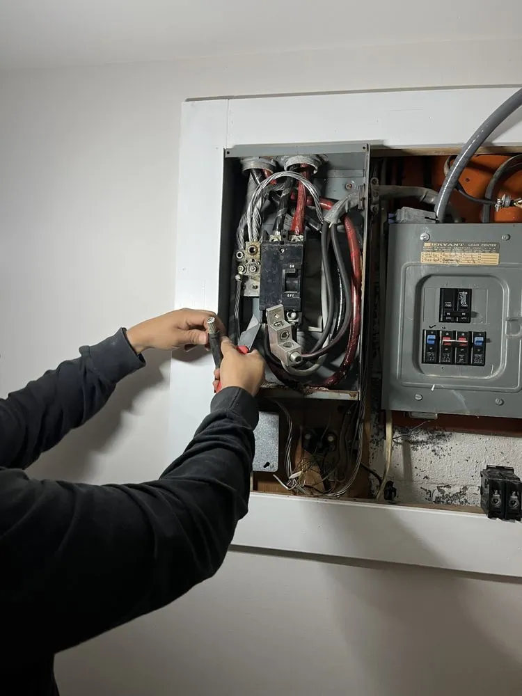 Slide of Turcios Electric