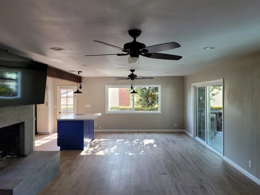 Slide of Twenty 20 Electric