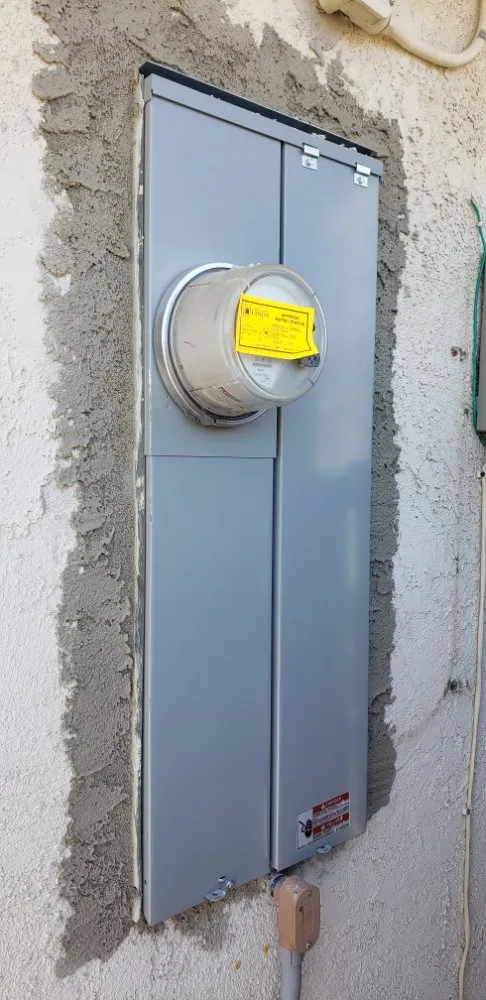 Slide of Twenty 20 Electric