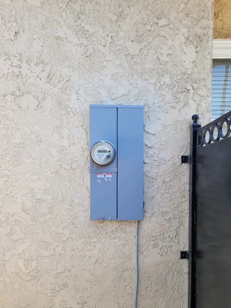 Slide of Twenty 20 Electric