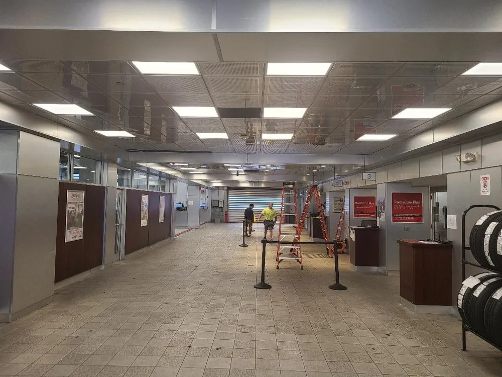 Slide of Twin Electric