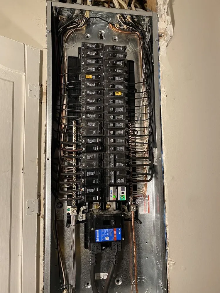 Slide of Twin Electrical Services