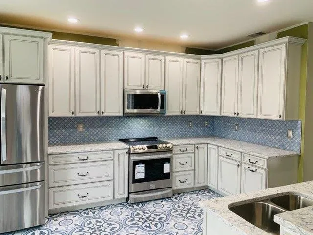 Expert electrician providing circuit breaker repair in , 