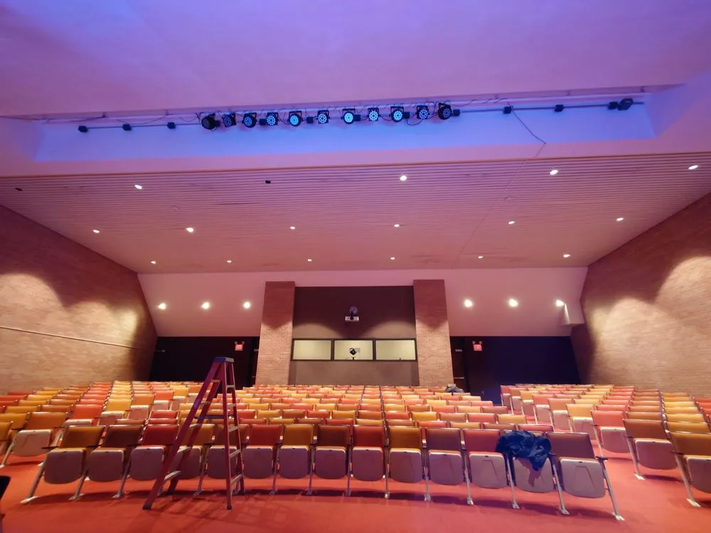 Slide of TY Wyatt Electric