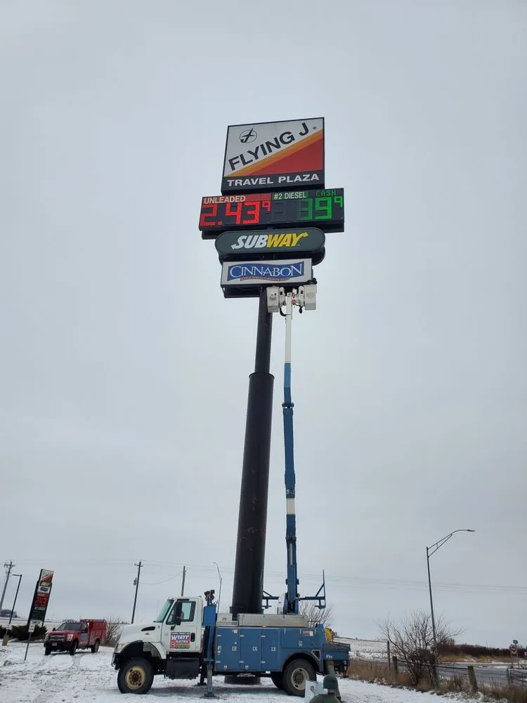 Slide of TY Wyatt Electric