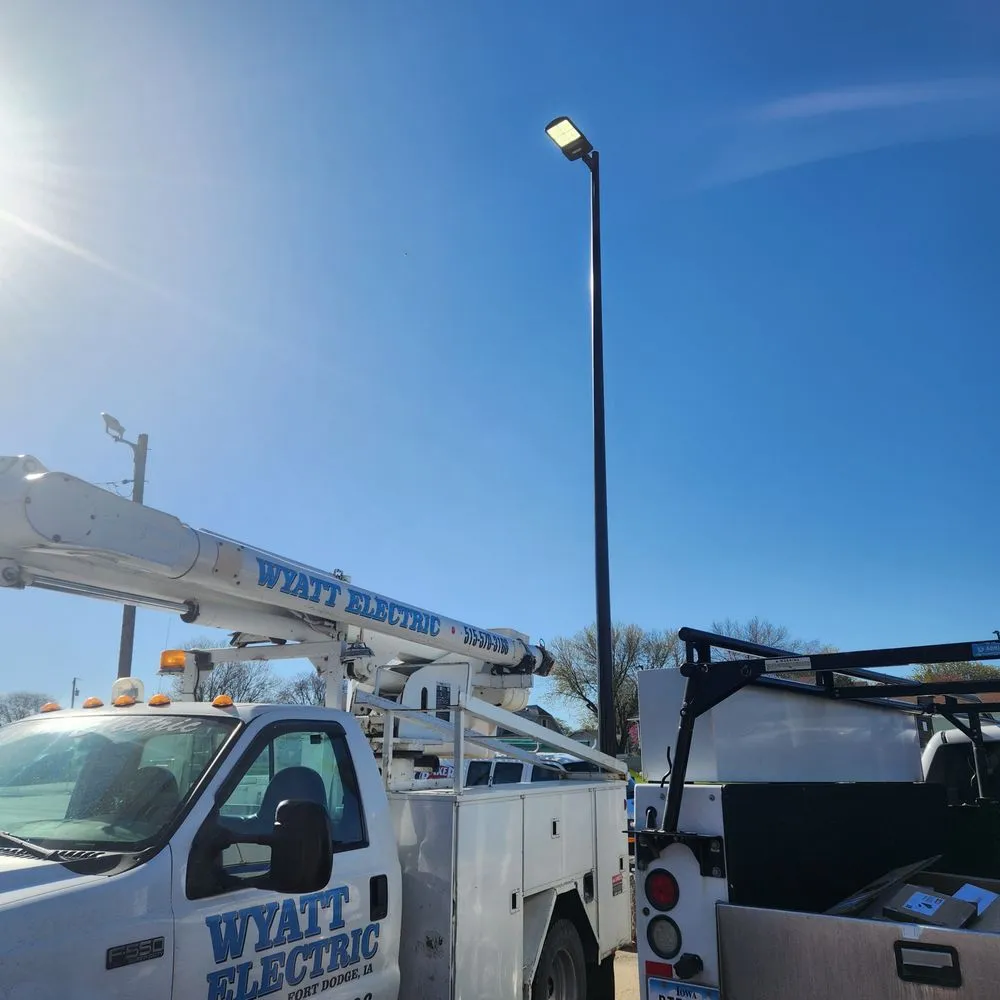 Slide of TY Wyatt Electric