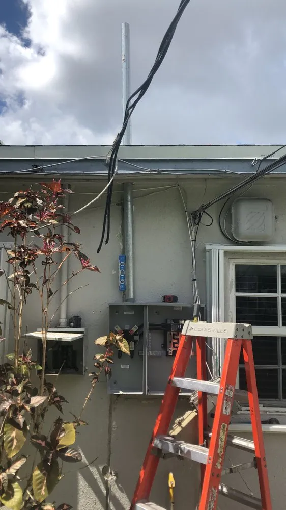 Slide of Tyde Electric