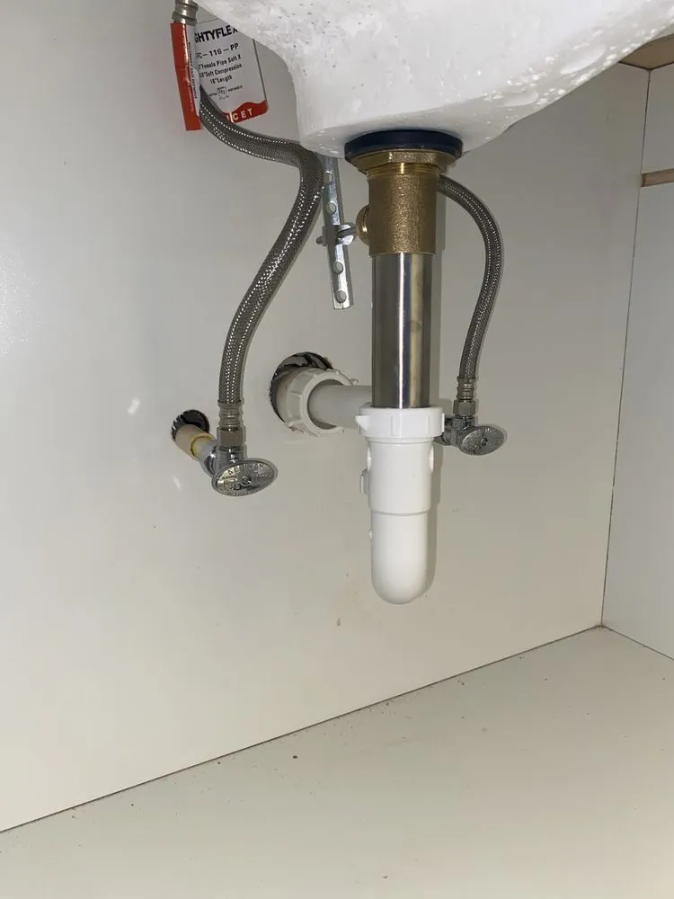 Expert circuit breaker repair service in ,  - Tye Conway Construction & Services