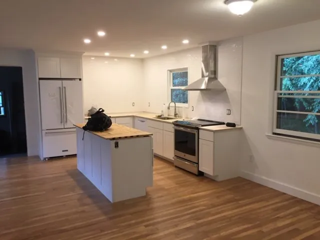 Slide of Tynan Flanagan, Electrician