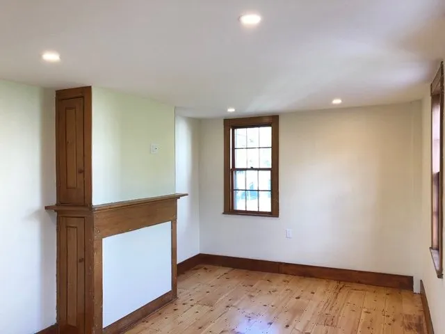 Slide of Tynan Flanagan, Electrician