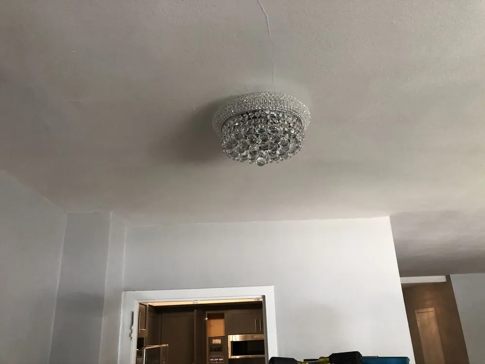 Slide of Tyron Electric