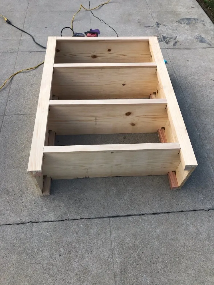 Slide of Ukrainian Handyman Service