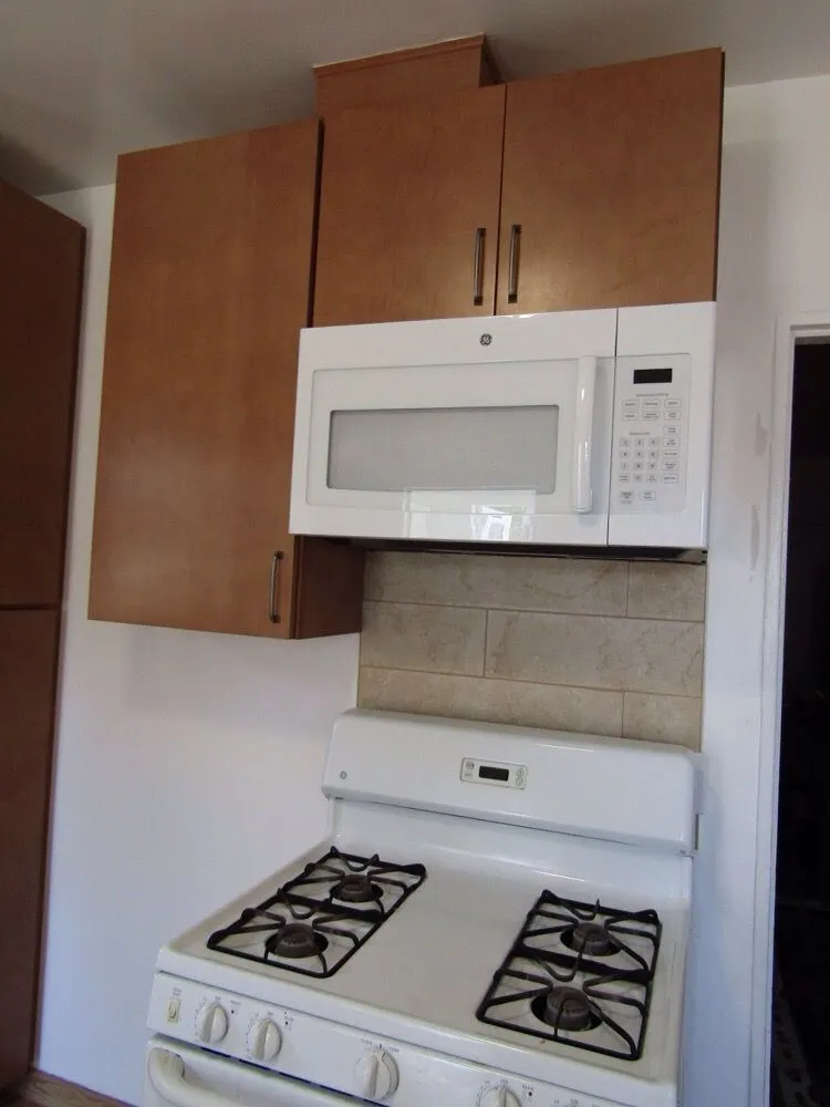 Slide of Ullman Electric Company