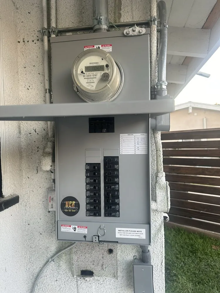 Slide of Ulloa Electrical Services