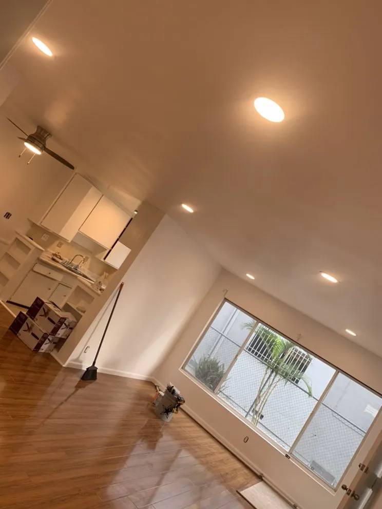 Slide of Ulloa Electrical Services