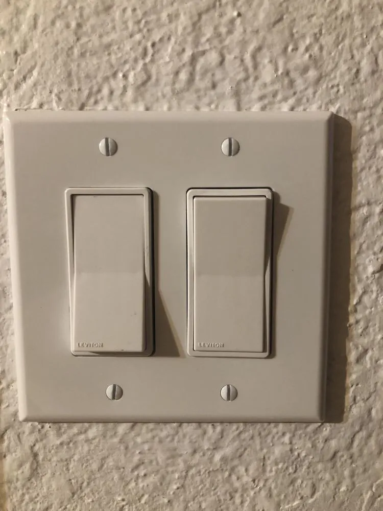 Slide of Ulloa Electrical Services