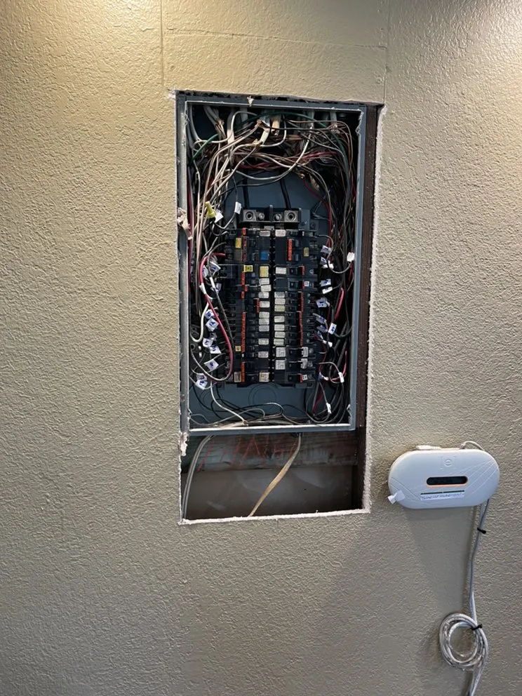 Reliable electrical repair in Kailua Kona, HI by Ultimate Electrical