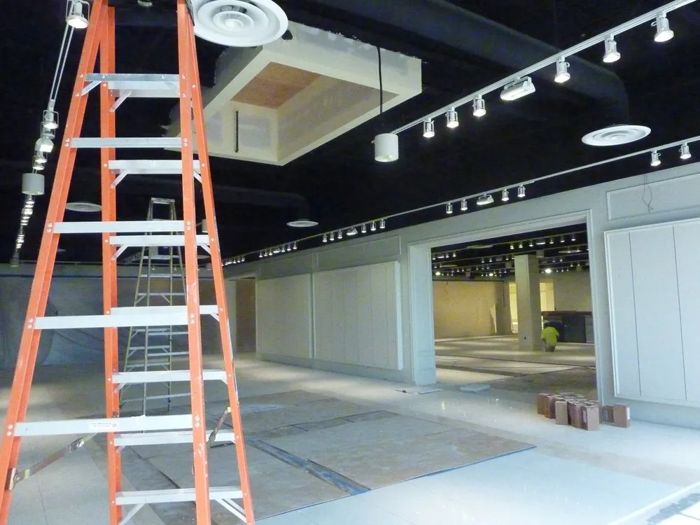 Slide of Ultimate Green Electric