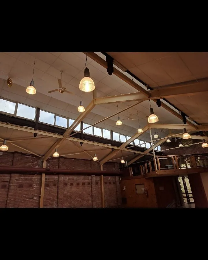 Slide of Umbrella Electric