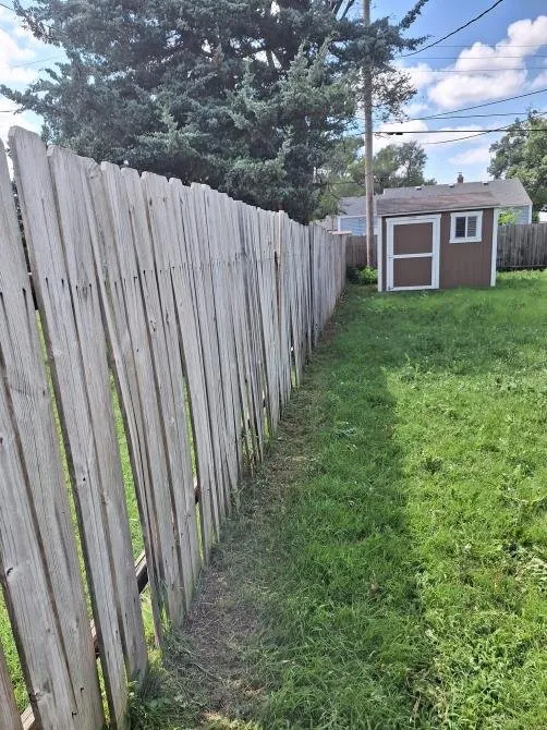 Slide of Uncles Handyman Service