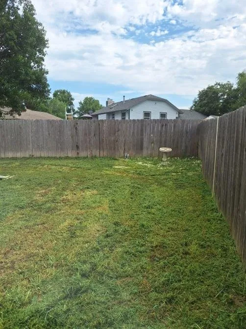 Slide of Uncles Handyman Service