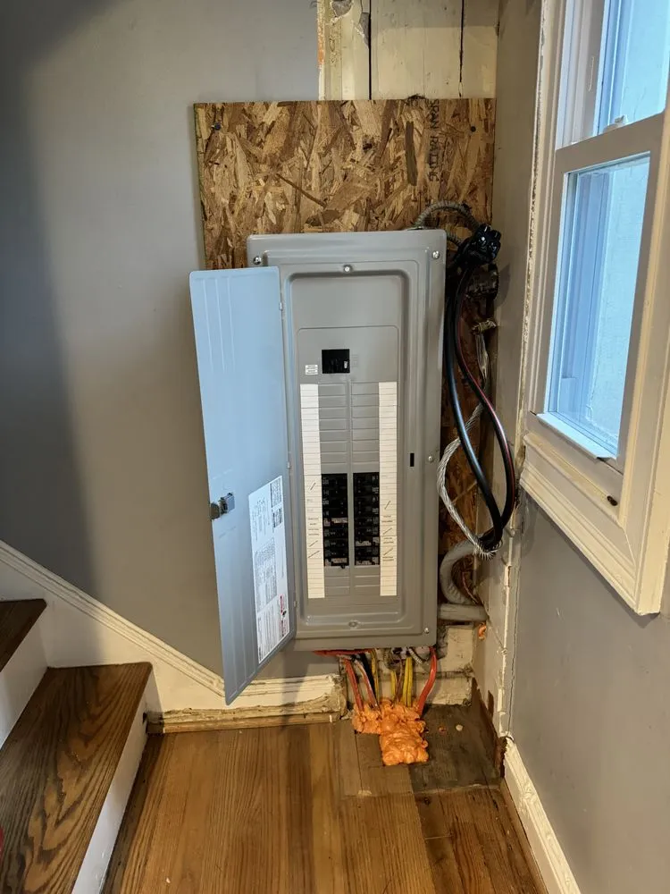 Slide of Under Dogs Electric