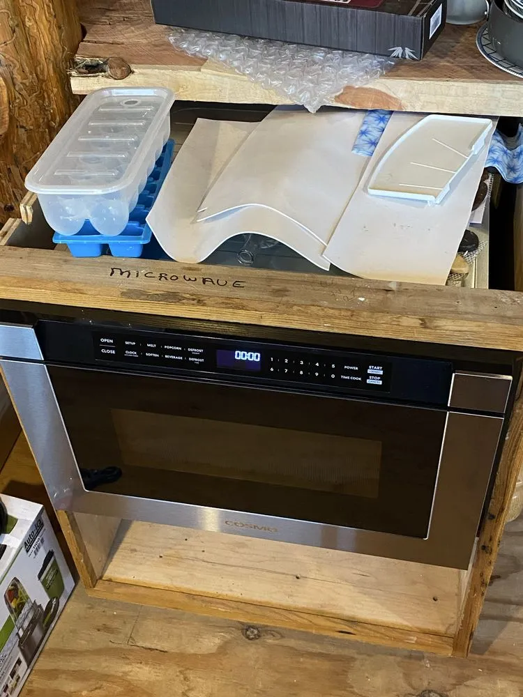 Slide of Underdog Electric