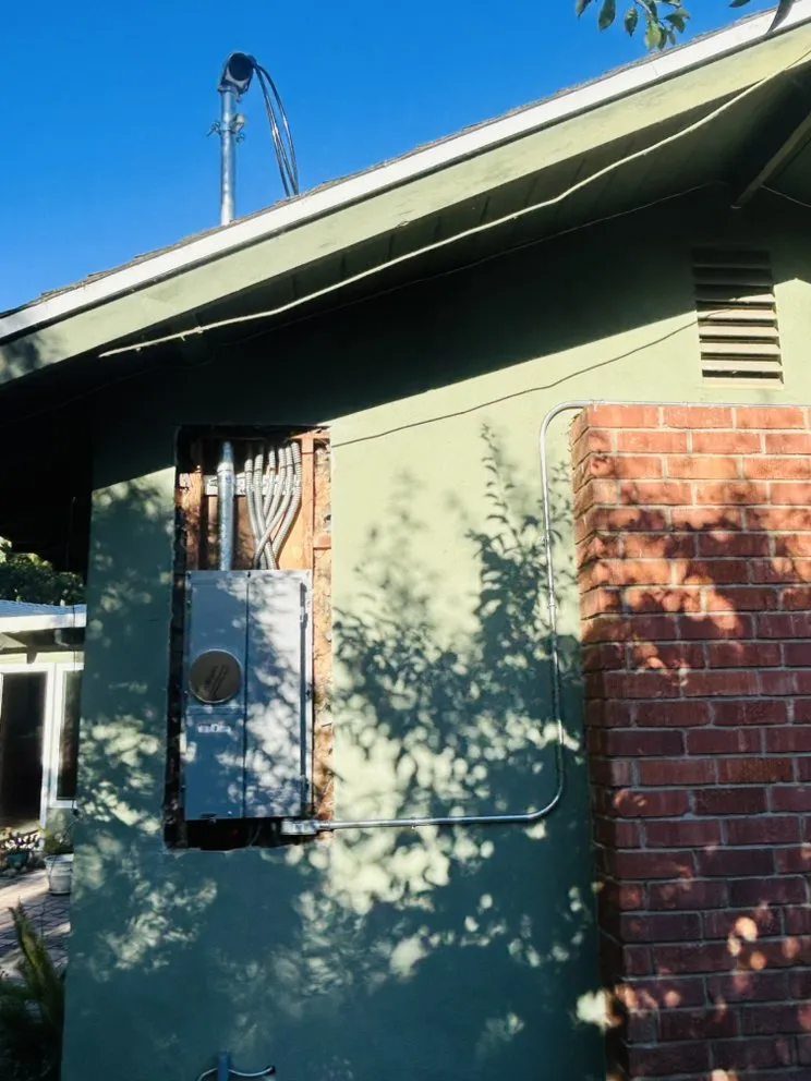 Slide of Underrated Electric