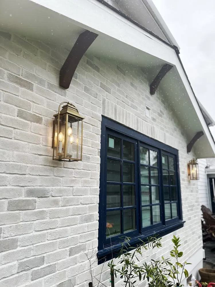 Slide of Uniacke Electric Partners