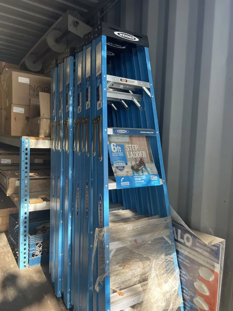 Slide of Unilight Wholesale Electric & Lighting