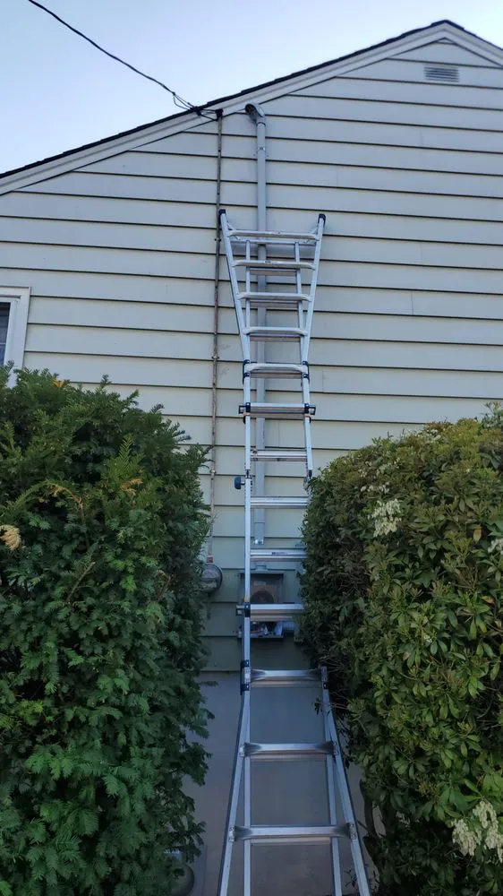 Slide of Union Facility Service