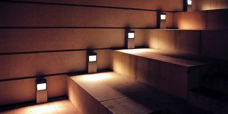 Slide of Unique Electric Services