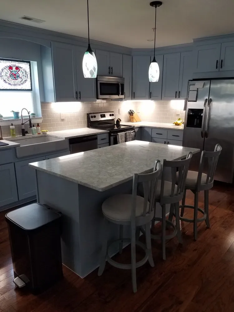 Slide of Unitas Electrical Services