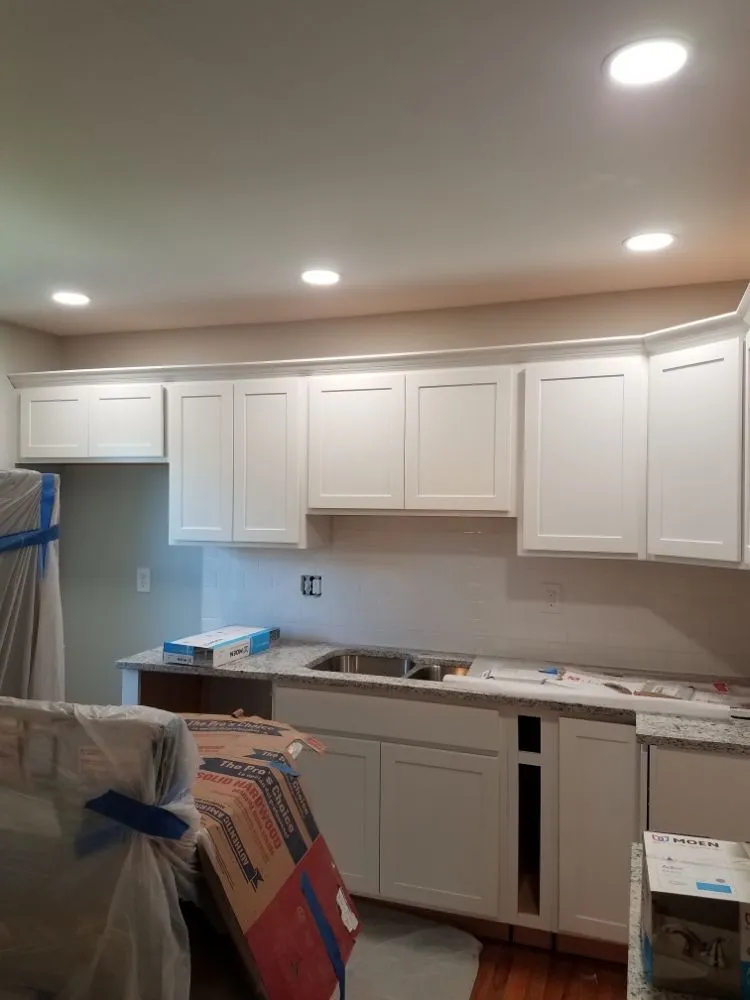 Slide of Unitas Electrical Services